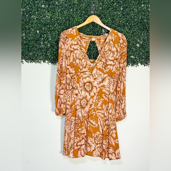 Band Of The Free Dresses & Skirts - Band of The Free Jo Gold Floral Dress Large NWT